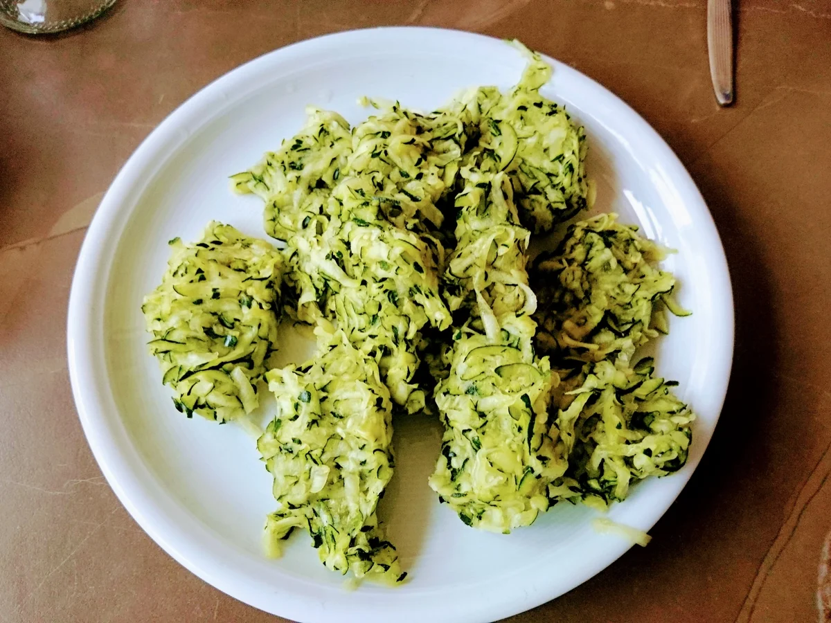 Rezept: Zucchinifrittata Bild Nr. 4 Zucchinifrittata - Rezept - Bild Nr. 4