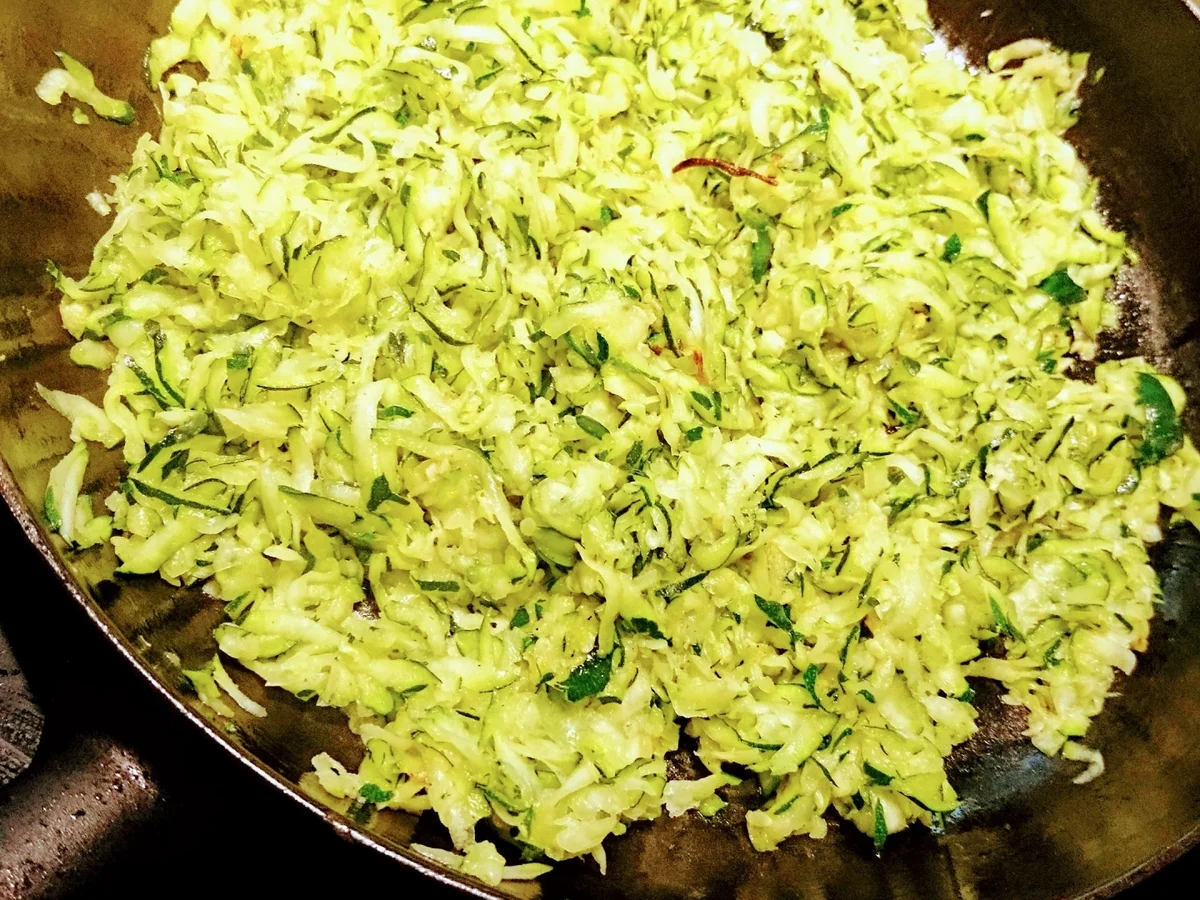 Rezept: Zucchinifrittata Bild Nr. 7 Zucchinifrittata - Rezept - Bild Nr. 7