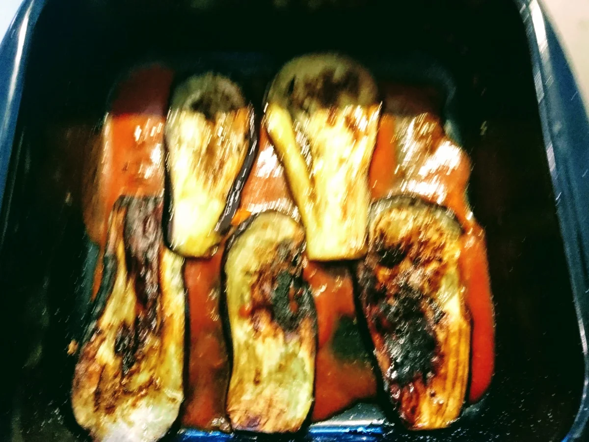 Spaghetti con melanzane alla parmigiana - Überbackene Spaghetti mit Auberginen - Rezept - Bild Nr. 11