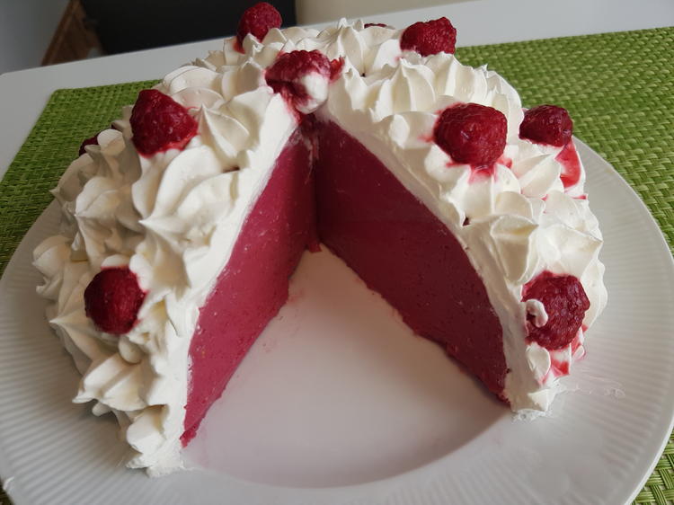 Himbeer Buttermilch Pudding - einfach - von barbara62 Himbeer Buttermilch Pudding - einfach - von barbara62