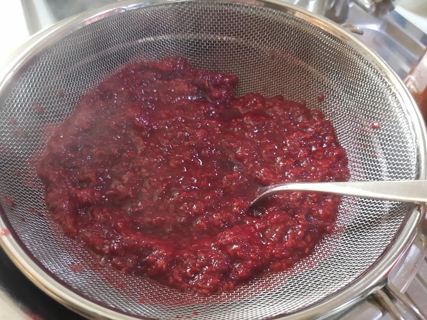Himbeer Buttermilch Pudding - einfach - von barbara62