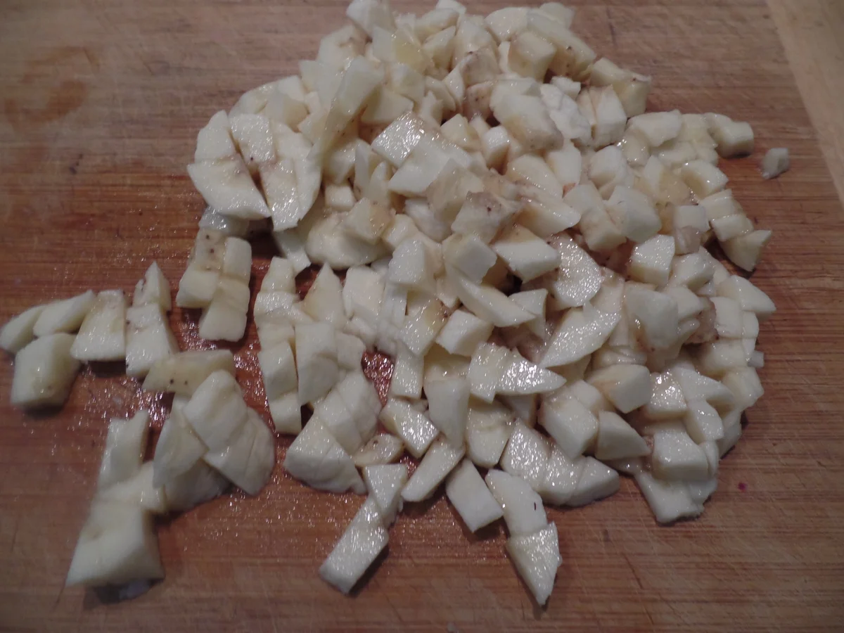 Bananen -Schokoladen-Muffins mit Kakao-Puderzucker-Glasur und Haselnüssen - Rezept - Bild Nr. 11264