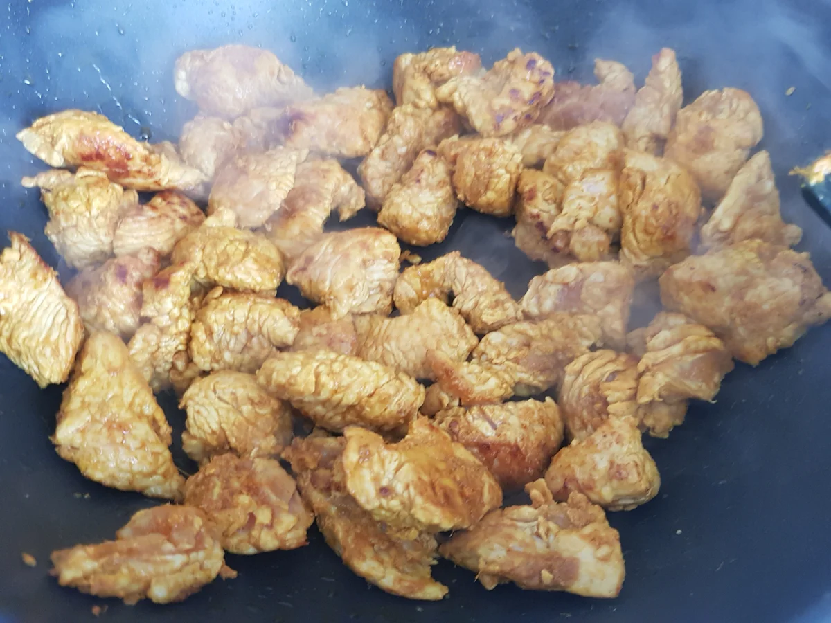 Rezept: Puten-Curry scharf, mit Trauben Bild Nr. 5 Puten-Curry scharf, mit Trauben - Rezept - Bild Nr. 5