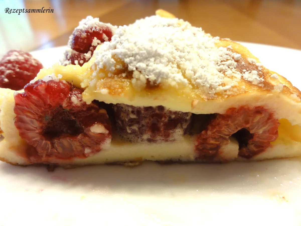 Eier:   HIMBEER ~ SAHNE ~ OMELETT - Rezept - Bild Nr. 2