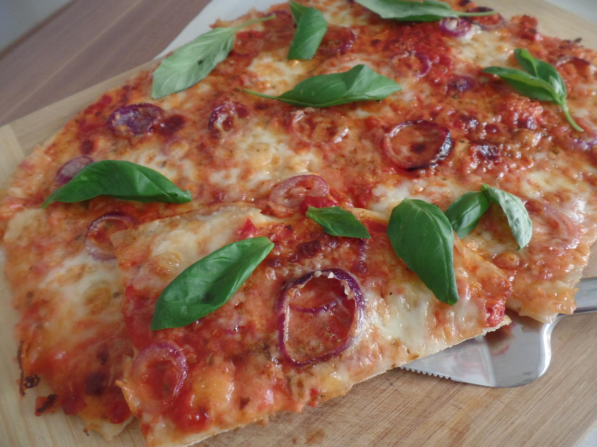 Pizza Margherita - Rezept - Bild Nr. 11288