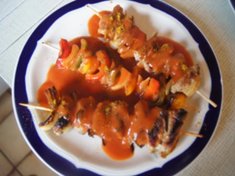 Schweinefiletspieße und Paprikaspieße mit pikanter Sauce - Rezept - Bild Nr. 23