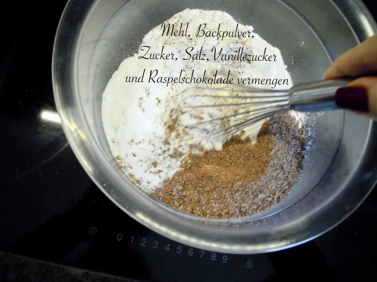 Rezept: Schoko - Mocca - Bananen - Törtchen Bild Nr. 3 Schoko - Mocca - Bananen - Törtchen - Rezept - Bild Nr. 3