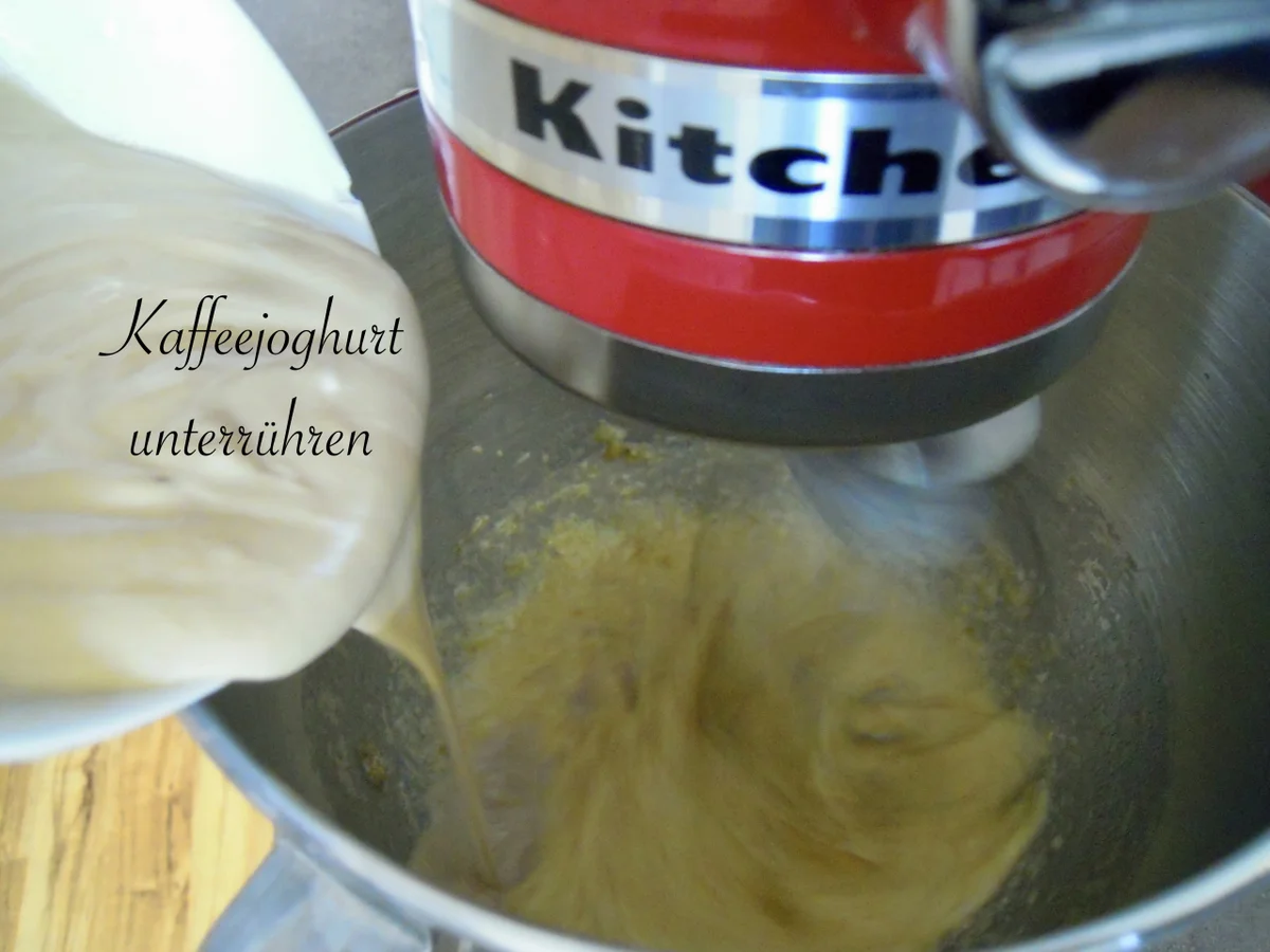 Rezept: Schoko - Mocca - Bananen - Törtchen Bild Nr. 8 Schoko - Mocca - Bananen - Törtchen - Rezept - Bild Nr. 8