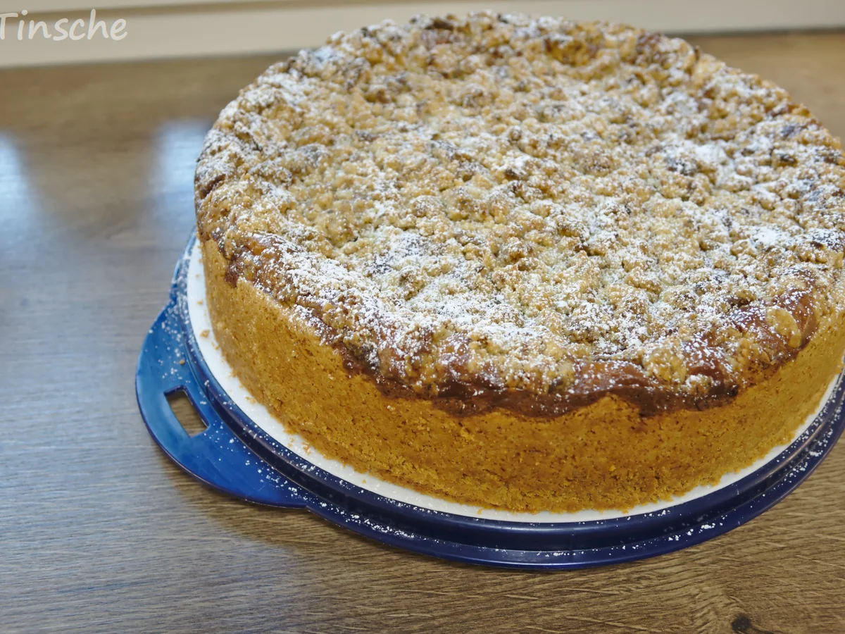 Apfelkuchen mit Marzipanstreusel & Puddingfüllung - Rezept - Bild Nr. 2