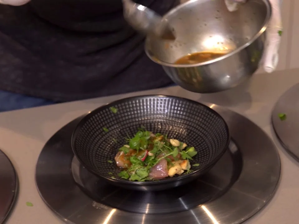 Ceviche vom Hiramasa mit Avocado und Fingerlimes - Rezept - Bild Nr. 2