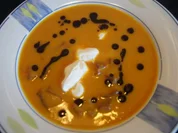 Rezept: Kรผrbis-Mรถhren-Cremesuppe mit herzhafter Einlage Bild Nr. 2 Kรผrbis-Mรถhren-Cremesuppe mit herzhafter Einlage - Rezept - Bild Nr. 2