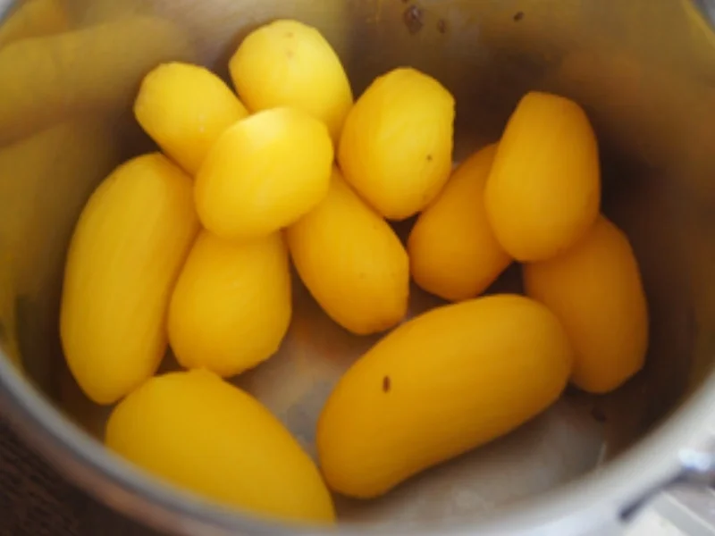 Drillinge mit Grüner Sauce und Krustenbratenaufschnitt - Rezept - Bild Nr. 5