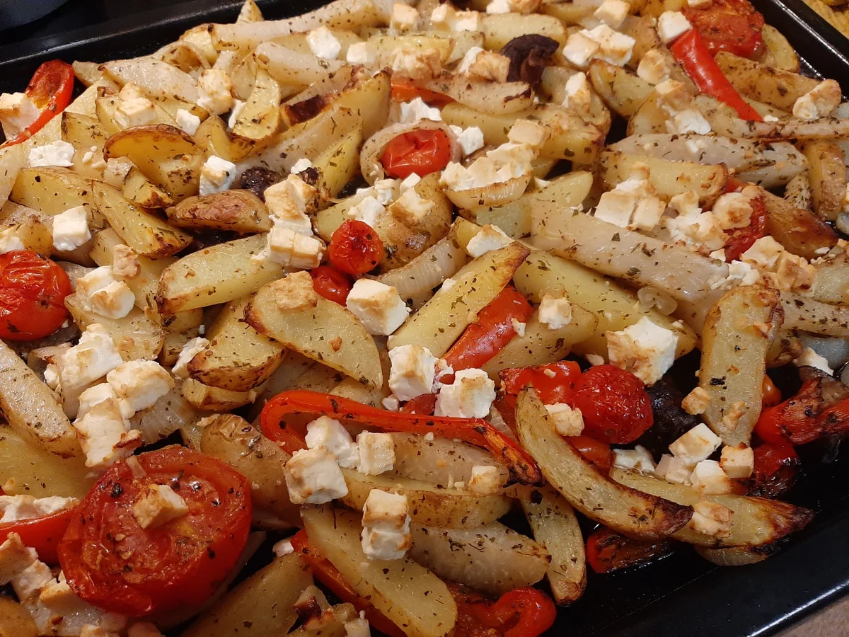 Rezept: Ofengemüse mit Feta und leckeren Dips (vegane Variante möglich) Bild Nr. 11341 Ofengemüse mit Feta und leckeren Dips (vegane Variante möglich) - Rezept - Bild Nr. 11341