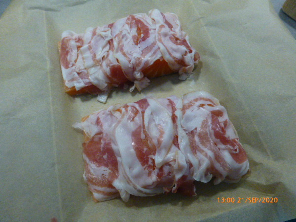 Lachsschnitte mit Pancetta und Kartoffel Erbsen Stampf - einfach - von ...