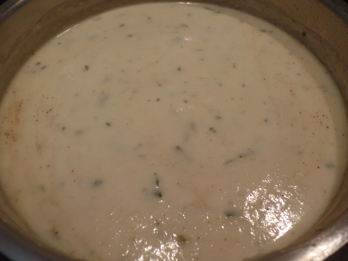 Selleriesuppe mit Birnen und Gorgonzola - Rezept - Bild Nr. 11397