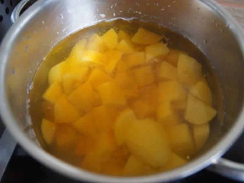 Gebräunter Leberkäse mit Spiegelei, Blumenkohl und Kartoffelstampf - Rezept - Bild Nr. 11