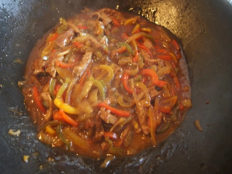 Asia-Paprika-Geschnetzeltes mit Bratreis - Rezept - Bild Nr. 12