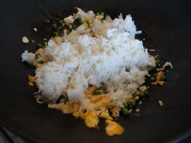 Asia-Paprika-Geschnetzeltes mit Bratreis - Rezept - Bild Nr. 15