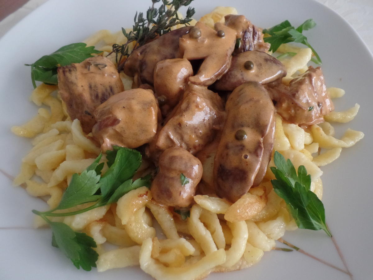 Steinpilz Gulasch mit Spätzle - einfach - von Sheeva1960