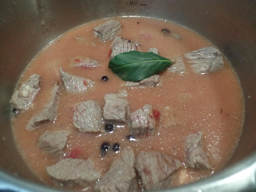 Steinpilz Gulasch mit Spätzle - einfach - von Sheeva1960