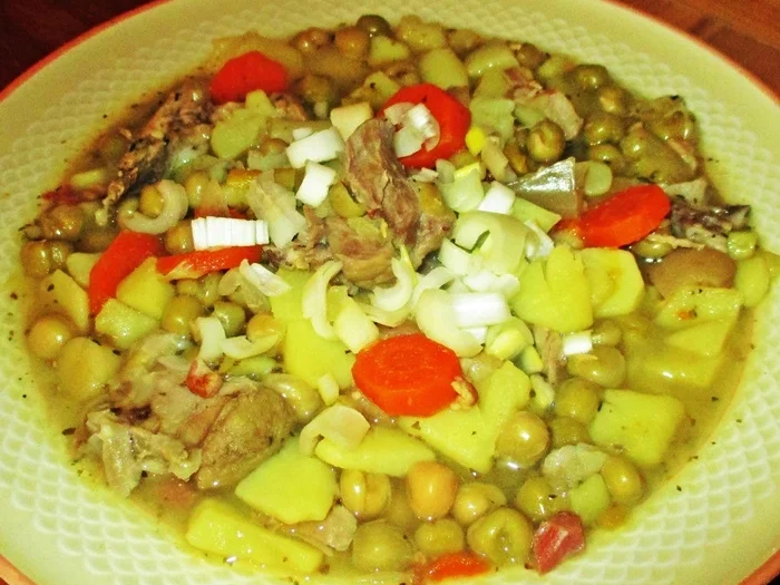 Erbsentopf mit Eisbein gekocht - Rezept - Bild Nr. 2