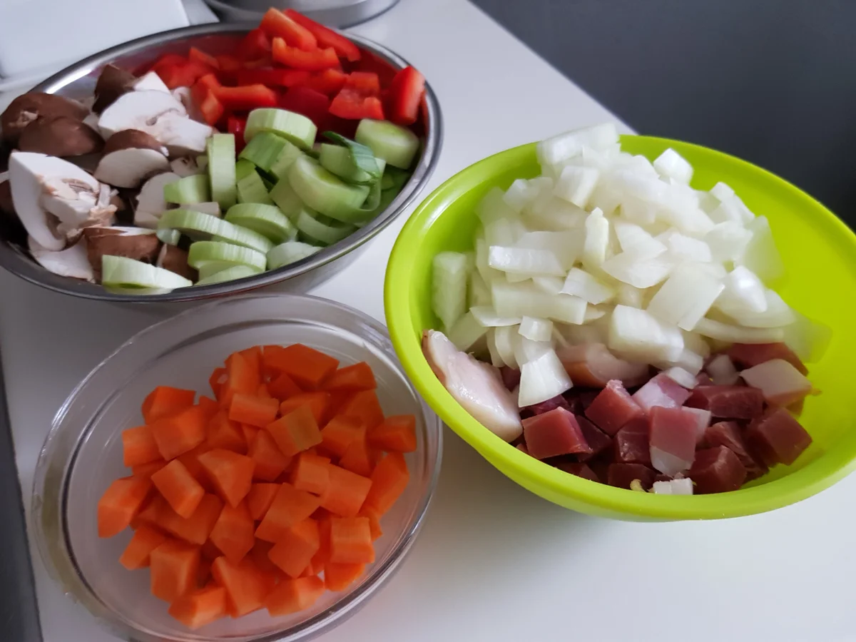 Rezept: Ofen-Gulasch mit Kartoffel-Käse-Haube Bild Nr. 13 Ofen-Gulasch mit Kartoffel-Käse-Haube - Rezept - Bild Nr. 13