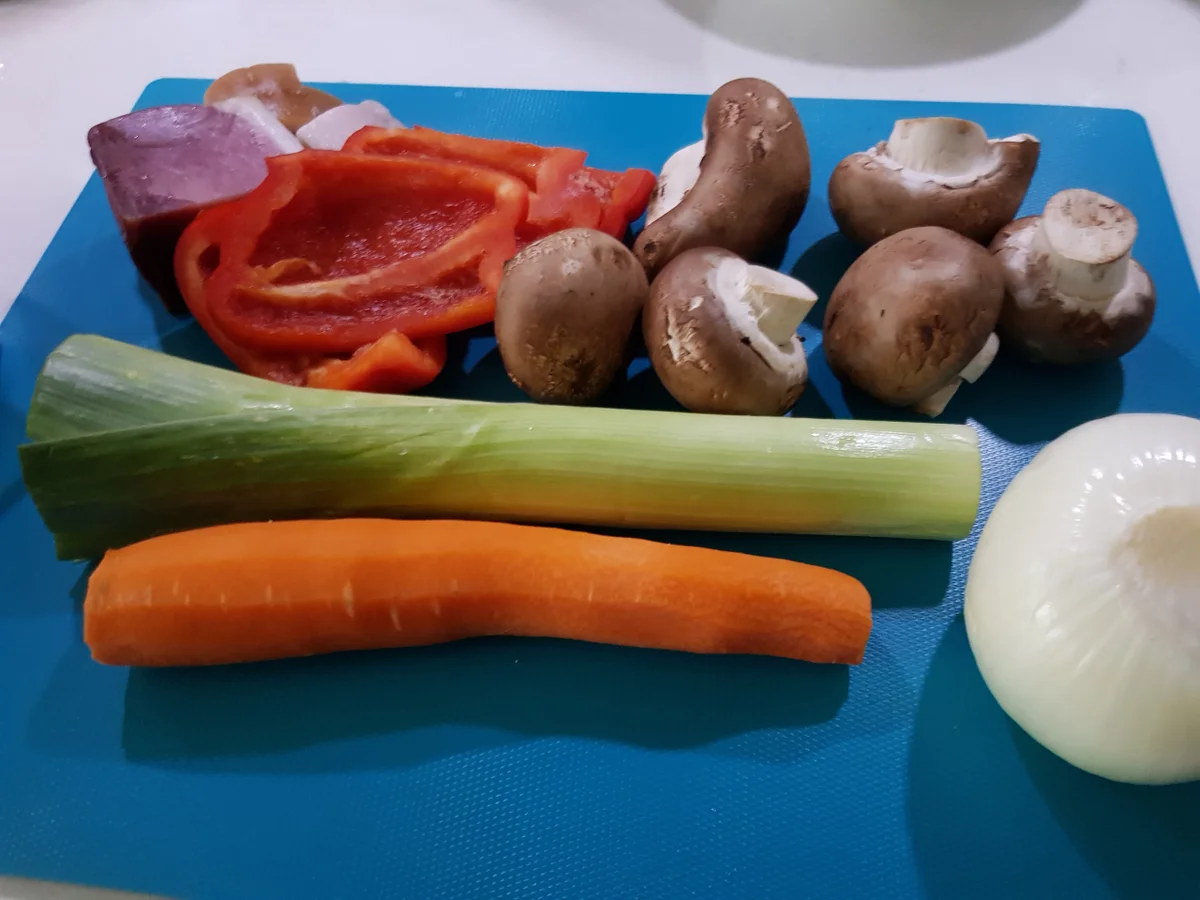 Rezept: Ofen-Gulasch mit Kartoffel-Käse-Haube Bild Nr. 15 Ofen-Gulasch mit Kartoffel-Käse-Haube - Rezept - Bild Nr. 15