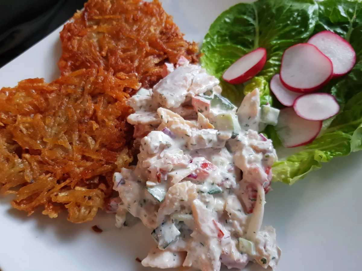 Rezept: Räucher-Forellen-Filet-Salat mit Rösti Bild Nr. 2 Räucher-Forellen-Filet-Salat mit Rösti - Rezept - Bild Nr. 2