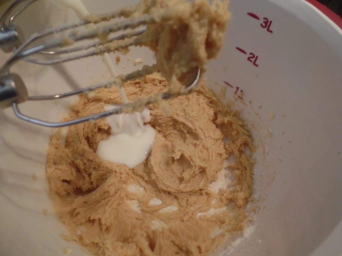 Birnen-Walnuss-Muffins mit Mascarpone -Frischkäsehaube - Rezept - Bild Nr. 11439