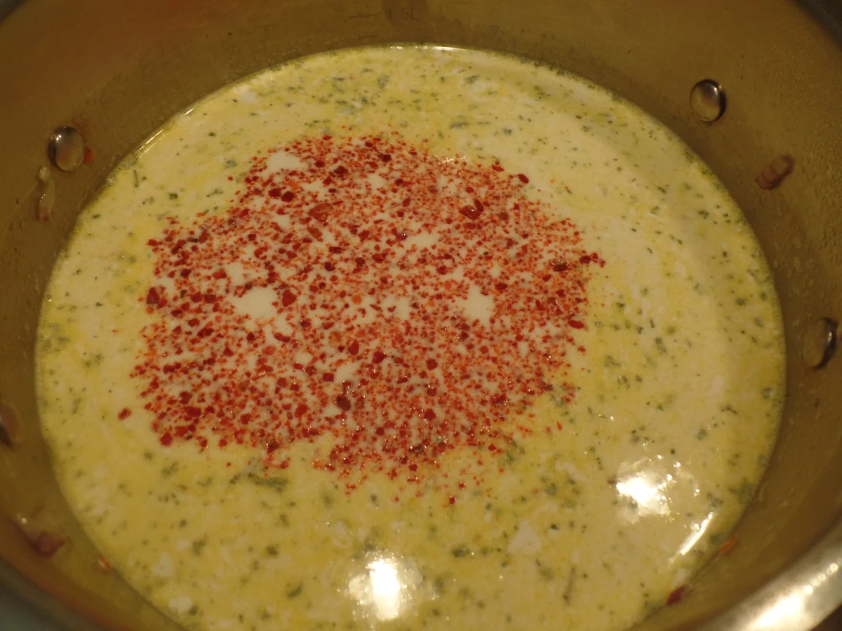 Pikanter Möhren-Linsen-Eintopf mit Birnen-Gurken-Topping - Rezept - Bild Nr. 11449