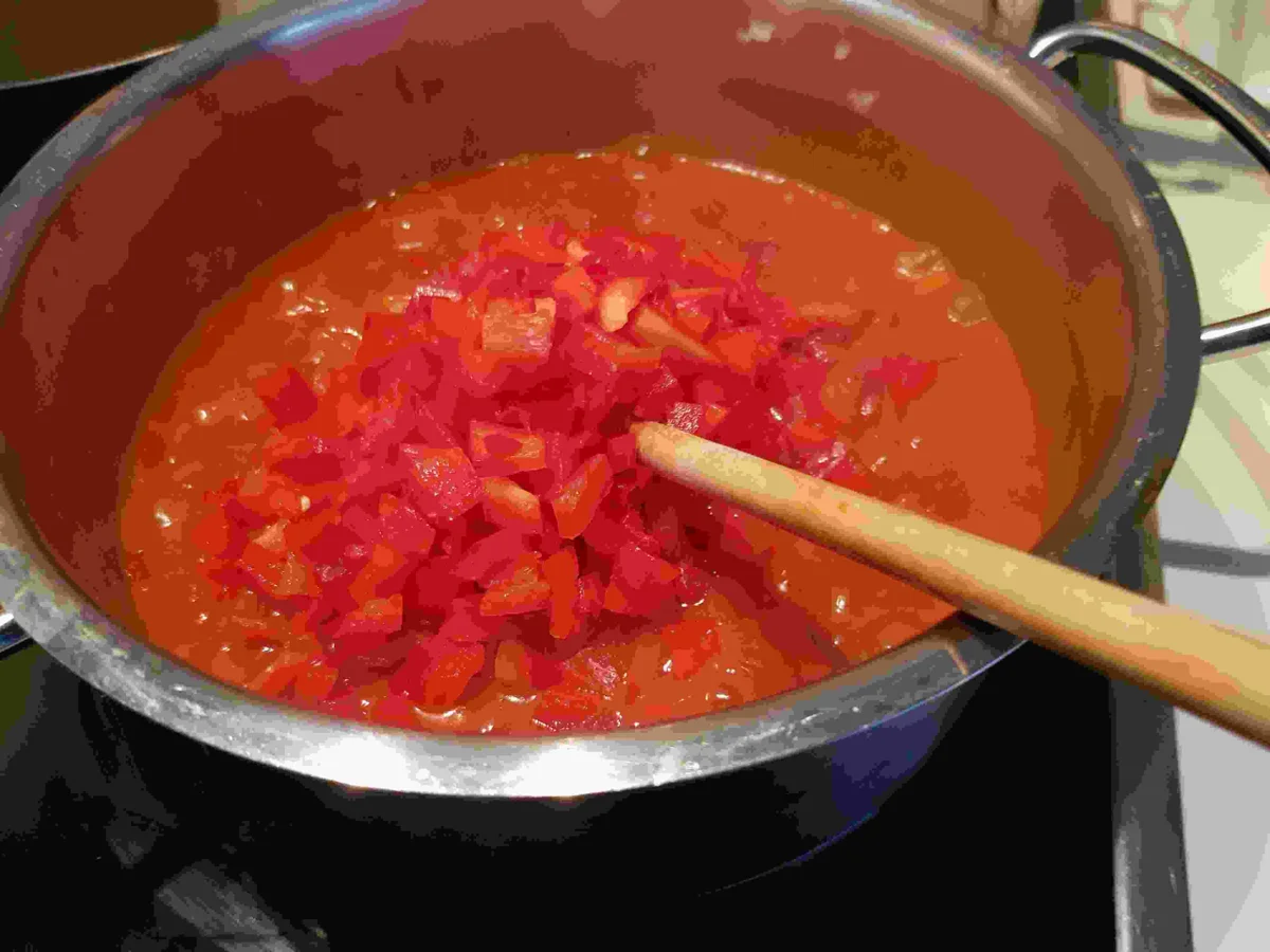 Rezept: Lammrücken mit Knoblauchkruste auf Paprika-Risotto Bild Nr. 11481 Lammrücken mit Knoblauchkruste auf Paprika-Risotto - Rezept - Bild Nr. 11481