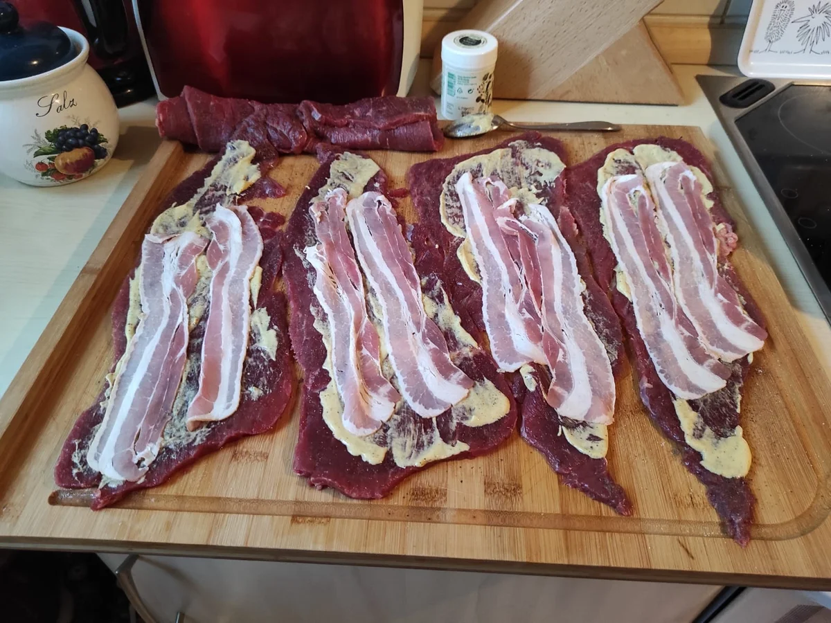 Rezept: Rinderrouladen, Rosenkohl + Klöße - kochbar Challenge 10.0 (Oktober 2020) Bild Nr. 4 Rinderrouladen, Rosenkohl + Klöße - kochbar Challenge 10.0 (Oktober 2020) - Rezept - Bild Nr. 4