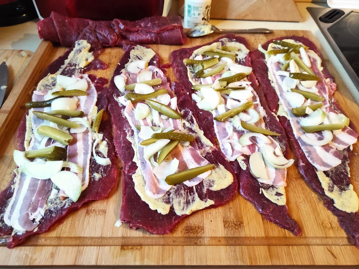 Rezept: Rinderrouladen, Rosenkohl + Klöße - kochbar Challenge 10.0 (Oktober 2020) Bild Nr. 5 Rinderrouladen, Rosenkohl + Klöße - kochbar Challenge 10.0 (Oktober 2020) - Rezept - Bild Nr. 5