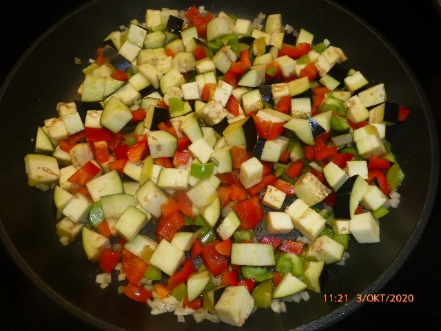 Blumenkohlauflauf mit Kartoffeln und Paprikagemüse - kochbar challenge 10 ( Oktober 2020) - Rezept - Bild Nr. 4