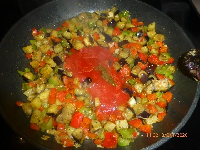 Blumenkohlauflauf mit Kartoffeln und Paprikagemüse - kochbar challenge 10 ( Oktober 2020) - Rezept - Bild Nr. 5