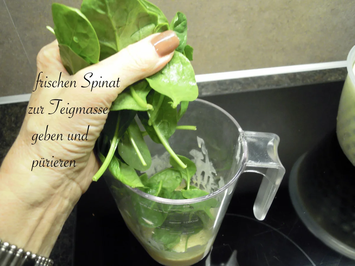 Rezept: Spinat Palatschinken - herzhaft gefüllt Bild Nr. 12 Spinat Palatschinken - herzhaft gefüllt - Rezept - Bild Nr. 12