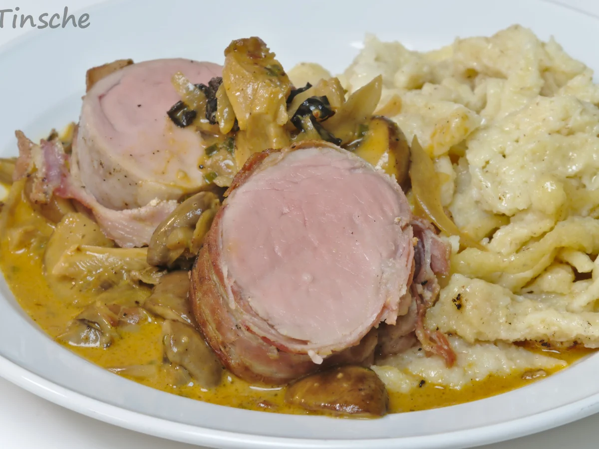 NT- Schweinefilet im Speckmantel mit Pilzrahm - Rezept - Bild Nr. 2