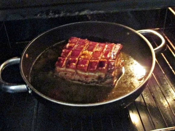 Schweinebauch mit Kruste - Rezept - Bild Nr. 5