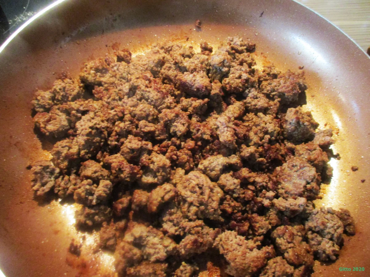 Gratinierte Kartoffelpfannkuchen mit Hack, Pilzen und Tomaten - Rezept - Bild Nr. 11534