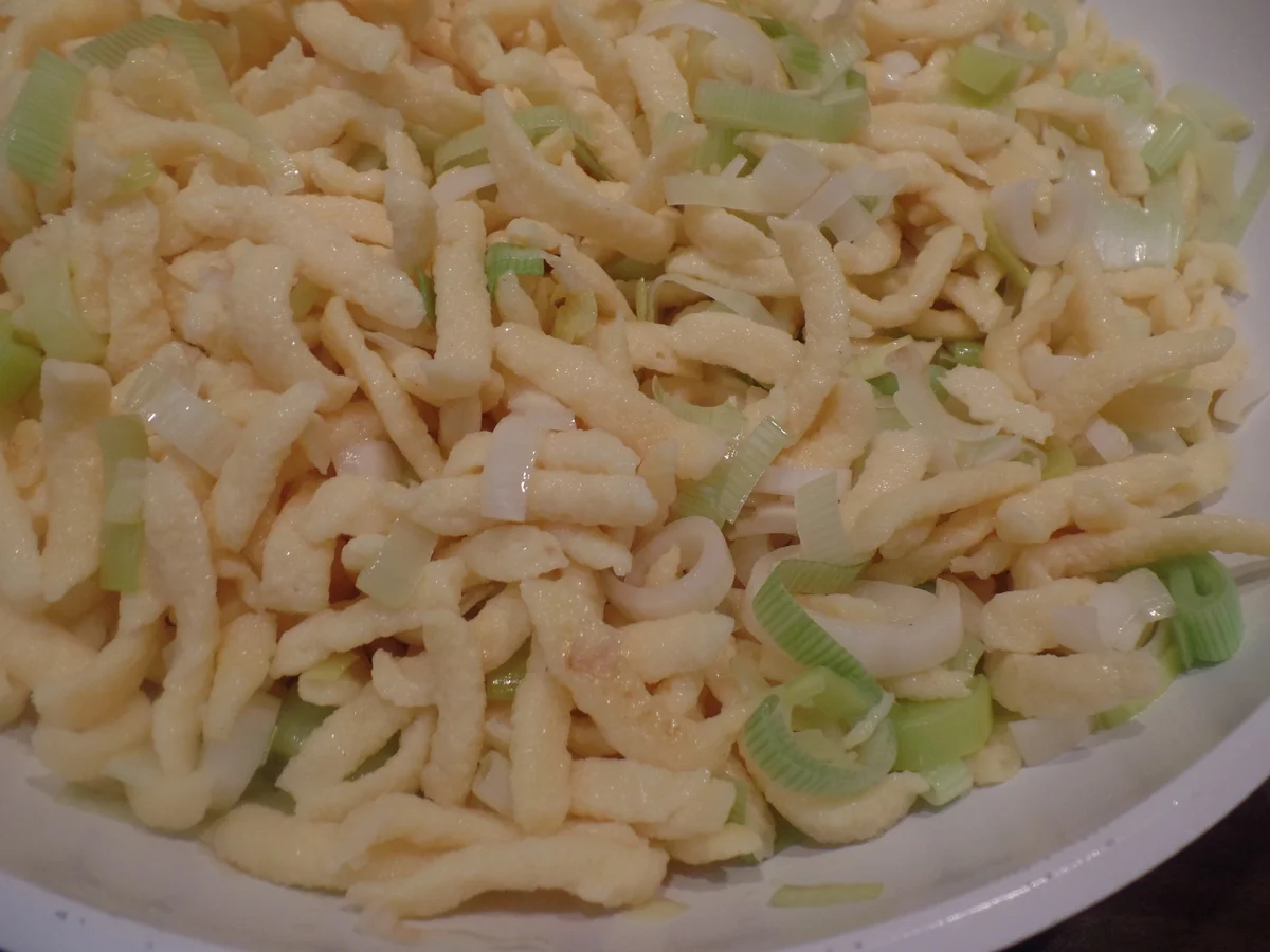 Überbackene  Käse-Spätzle - Rezept - Bild Nr. 11548