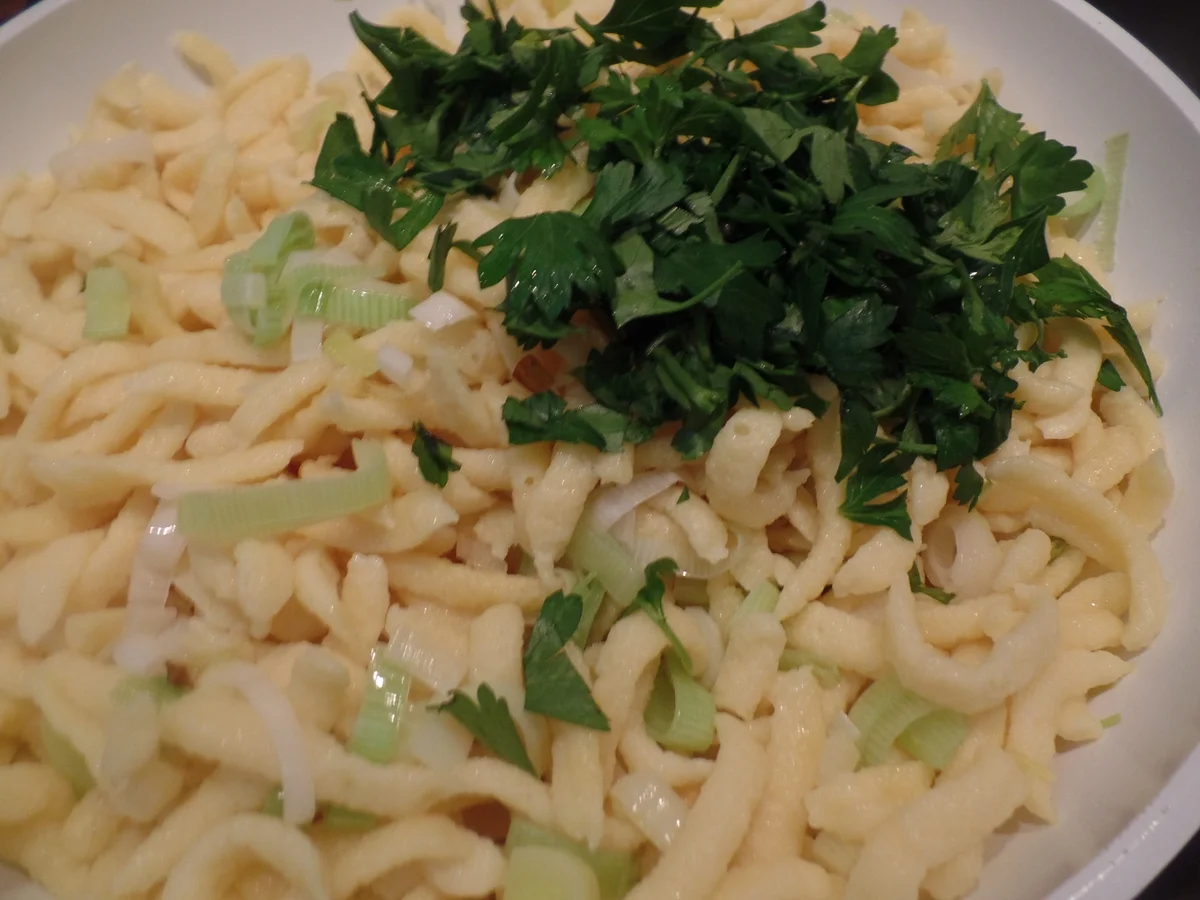 Überbackene  Käse-Spätzle - Rezept - Bild Nr. 11549