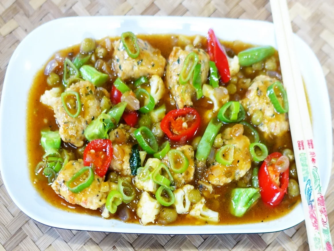 Garnelenbällchen in Teriyakisauce à la Aroma - Rezept - Bild Nr. 2