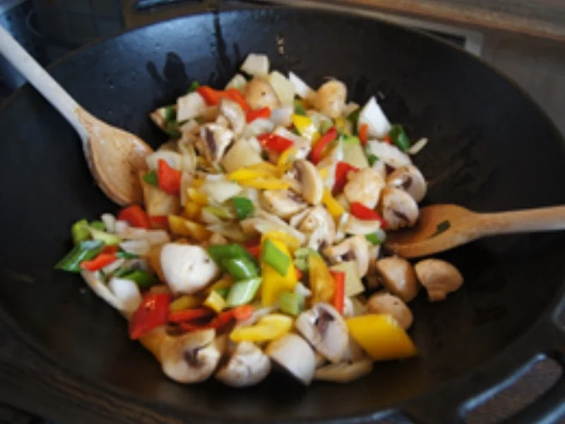 Rezept: Herzhafte Hackfleischbällchen-Spieße auf Gemüse süß-sauer Bild Nr. 28 Herzhafte Hackfleischbällchen-Spieße auf Gemüse süß-sauer - Rezept - Bild Nr. 28