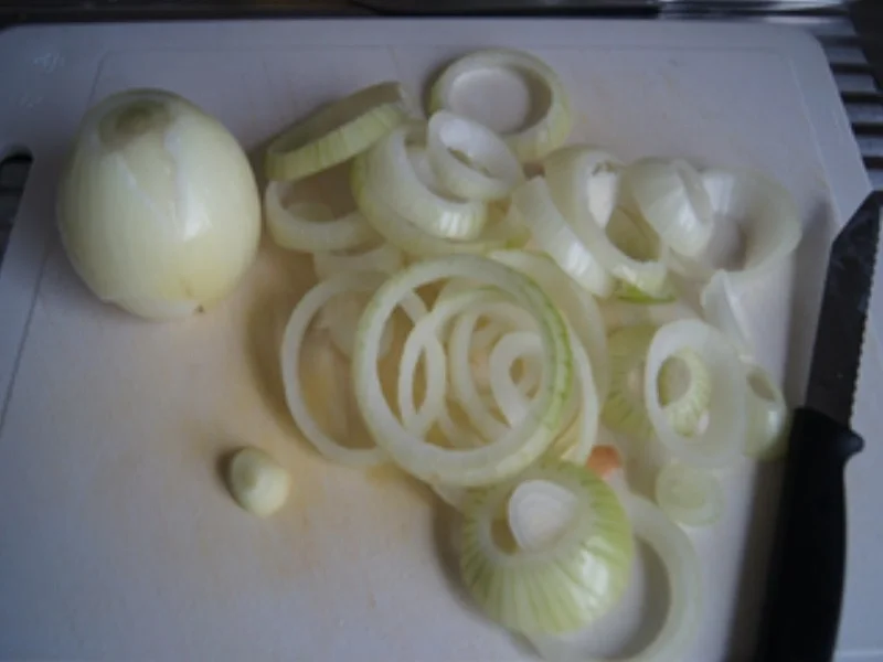 Rezept: Roastbeef mit Röstzwiebeln, Champignons und Mandelbällchen Bild Nr. 8 Roastbeef mit Röstzwiebeln, Champignons und Mandelbällchen - Rezept - Bild Nr. 8