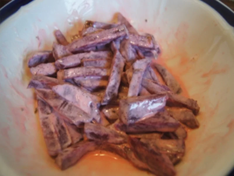 Rezept: Thunfisch-Erbsen-Kartoffel-Buletten und Rote-Bete-Salat Bild Nr. 16 Thunfisch-Erbsen-Kartoffel-Buletten und Rote-Bete-Salat - Rezept - Bild Nr. 16