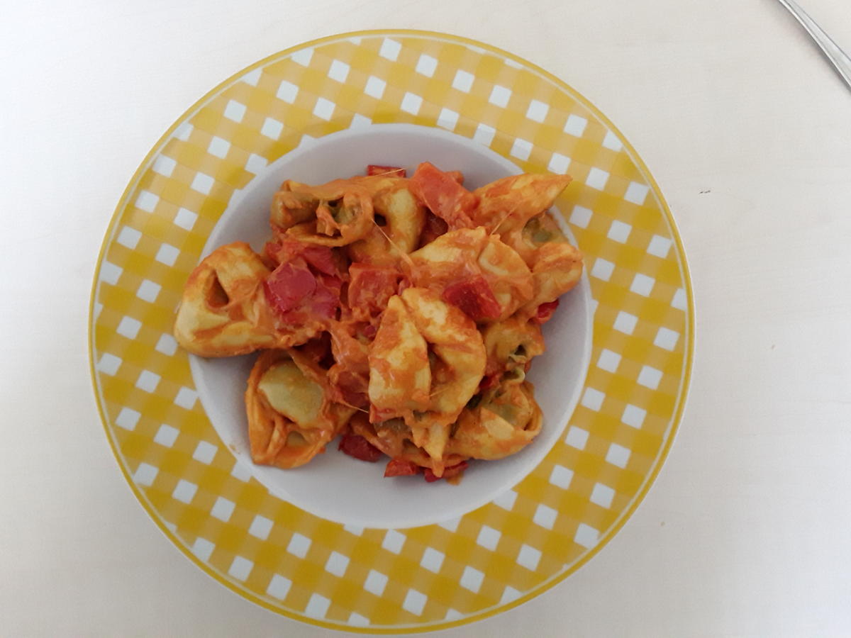 Tortellini mit Gemüse - Rezept mit Bild - kochbar.de