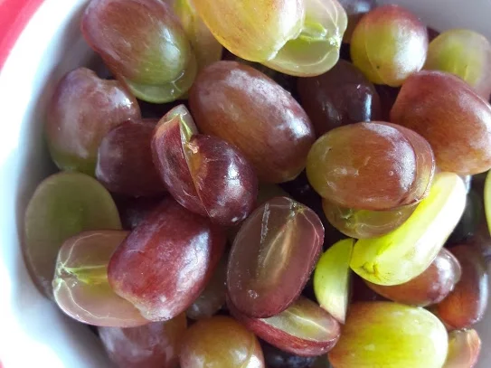 Rezept: Trauben-Mandel-Kuchen Bild Nr. 5 Trauben-Mandel-Kuchen - Rezept - Bild Nr. 5