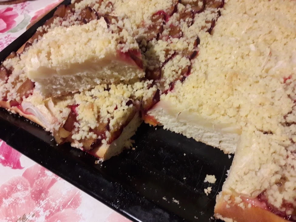 Rezept: Hefekuchen mit Pflaumen und Äpfeln Bild Nr. 17 Hefekuchen mit Pflaumen und Äpfeln - Rezept - Bild Nr. 17