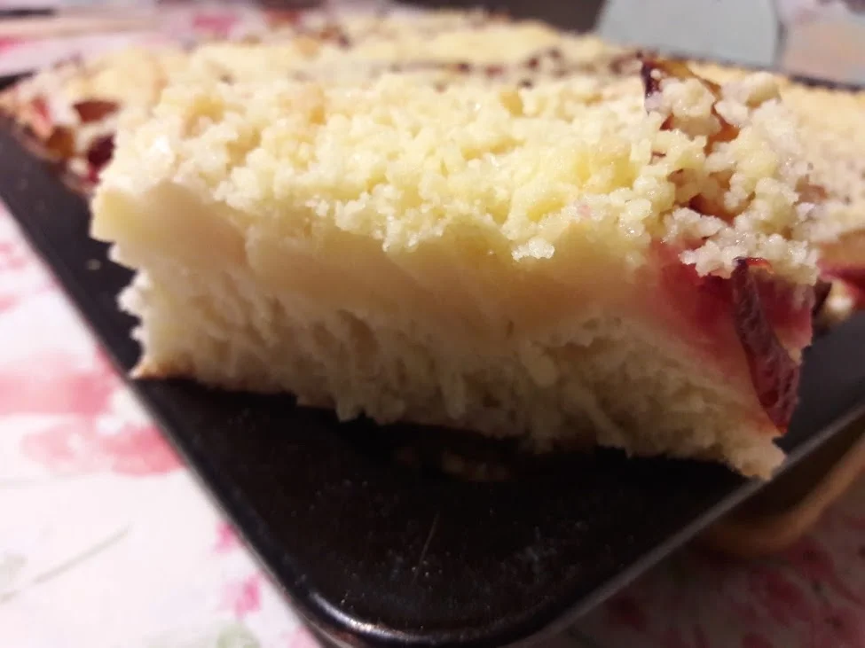 Rezept: Hefekuchen mit Pflaumen und Äpfeln Bild Nr. 18 Hefekuchen mit Pflaumen und Äpfeln - Rezept - Bild Nr. 18