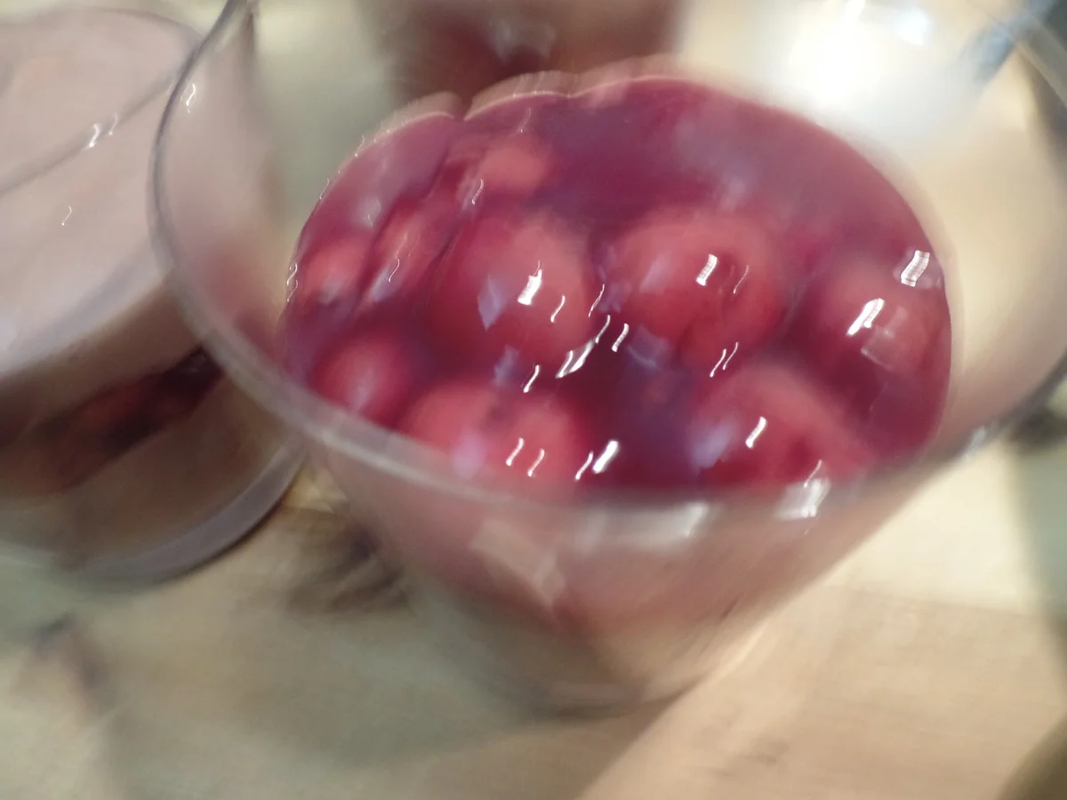 Schoko-Kirsch-Dessert - Rezept - Bild Nr. 11643